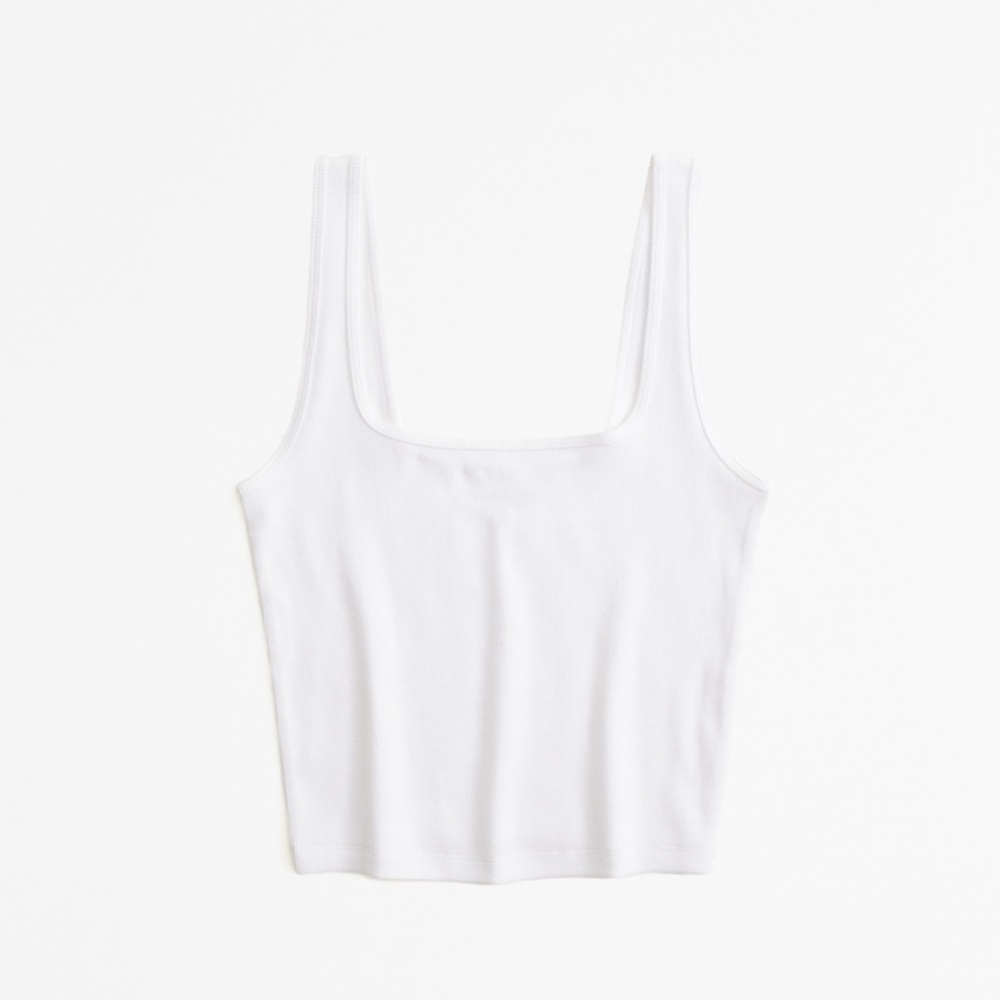 🤍🤍🤍
-Abercrombie & Fitch
-White Crop Tank Top
-Soft Collection